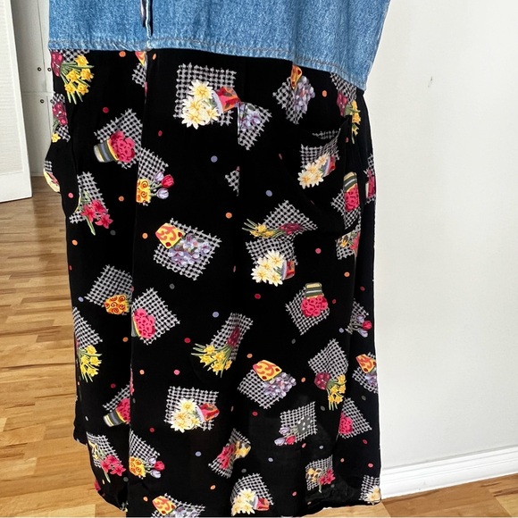 Vintage 90s Cottagecore Denim and Floral Dress by Loco Lindo - Picture 6 of 11